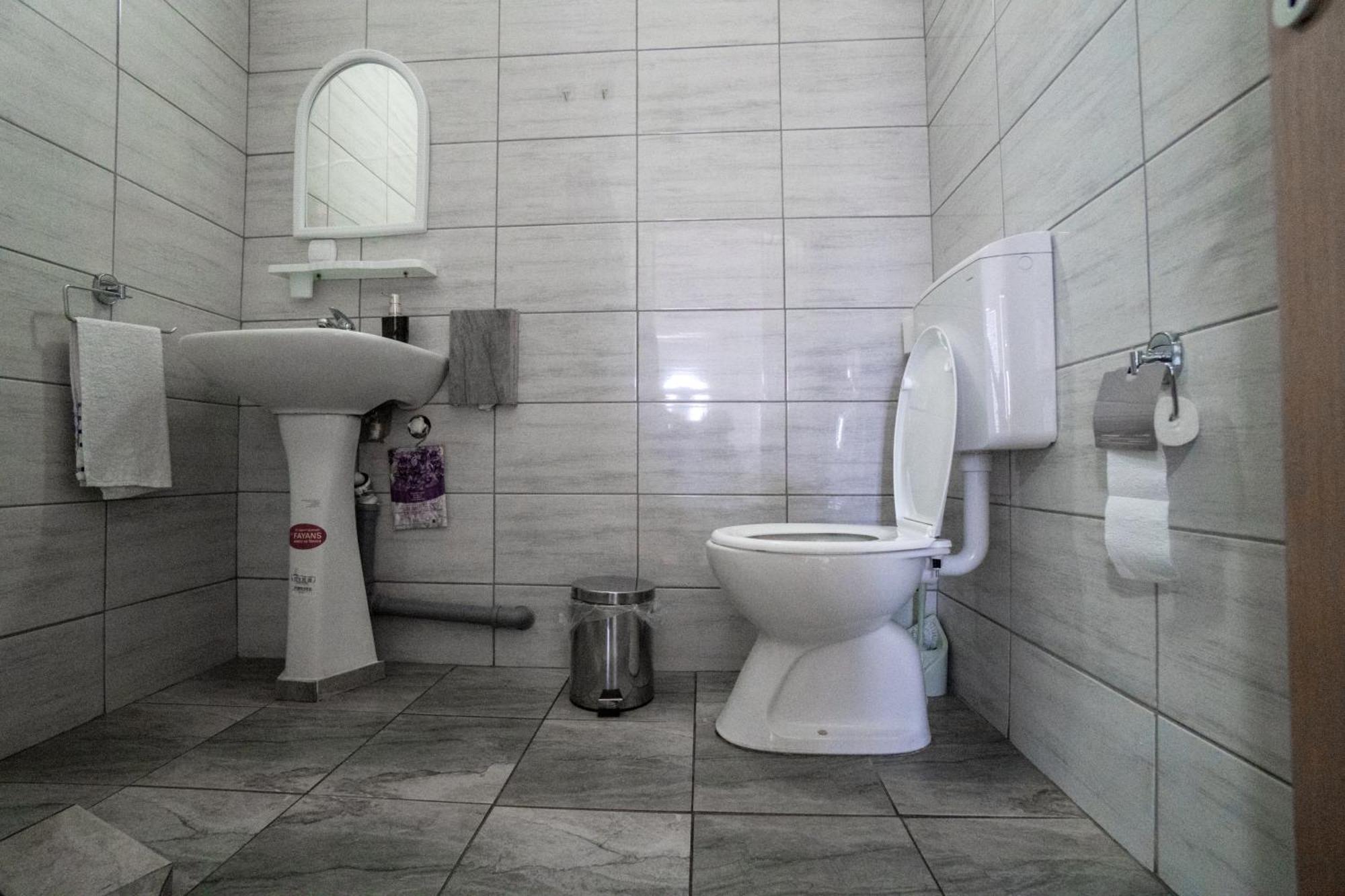 Mrzenci Apartments Gevgelija Buitenkant foto