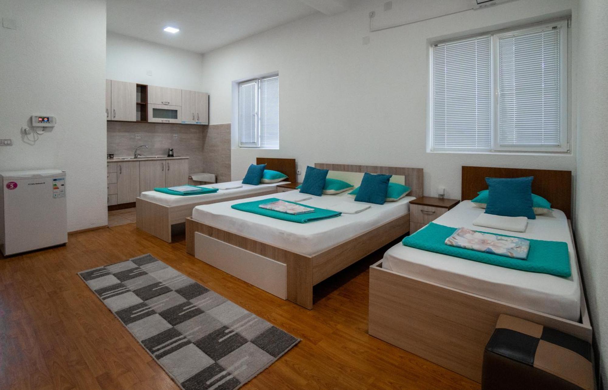 Mrzenci Apartments Gevgelija Buitenkant foto