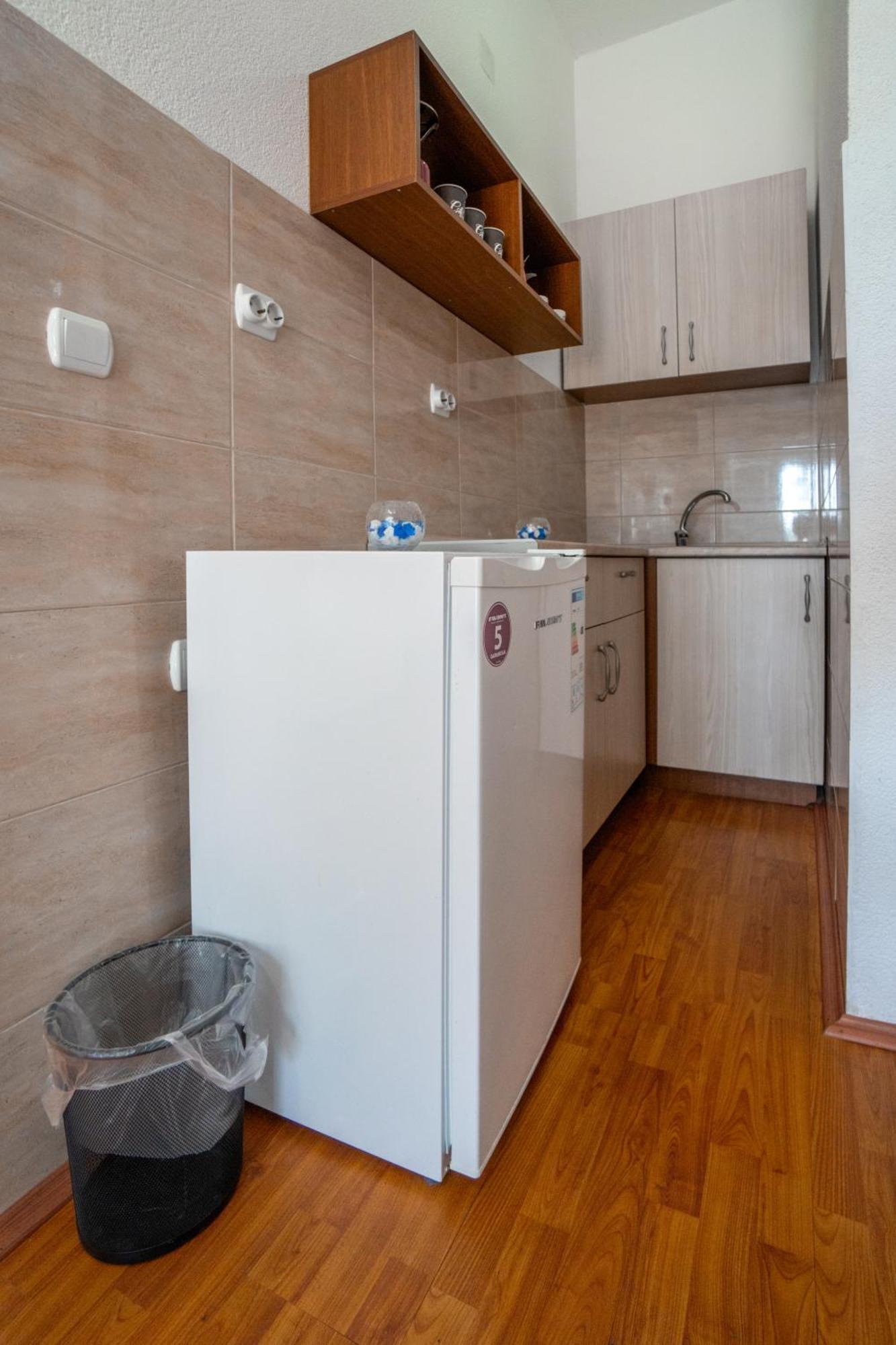Mrzenci Apartments Gevgelija Buitenkant foto
